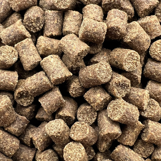 Club Pellets – 35% Protein | 9% Oil