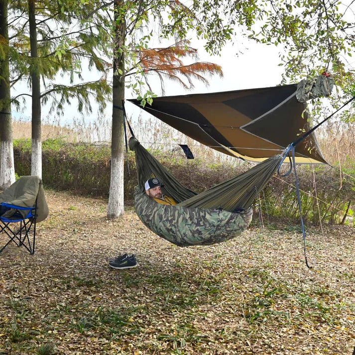 Onewind Hammock Underquilt Protector - Large (Green or Camo)
