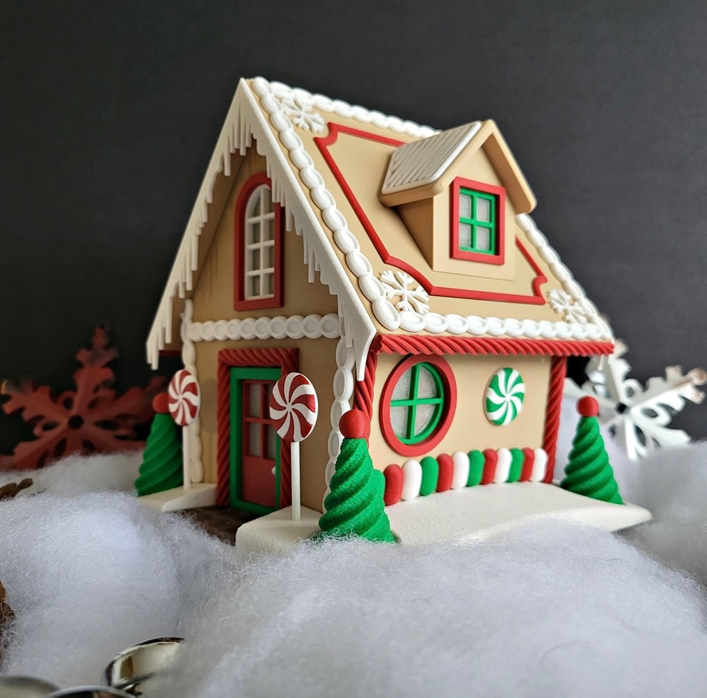 Gingerbread House | Christmas Decoration | Festive Holiday Centrepiece | Toy Village Display | Chocolates Storage | Complete with Flickering LED Tea Lights