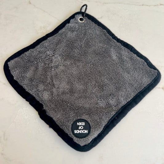 Mini Dog Towel + Clip, Grey & Black