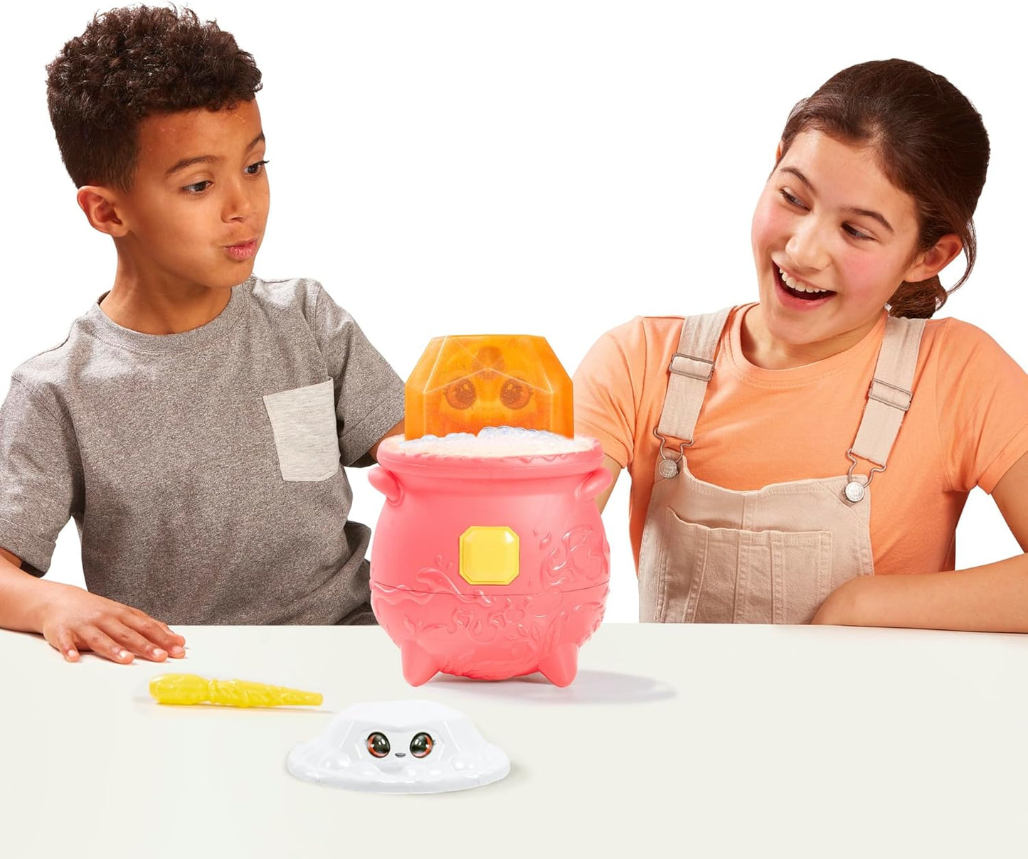 Magic Mixies Magical Gem Surprise Elemental Magic Cauldron