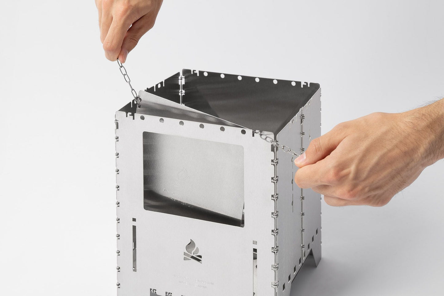 Bushcraft Essentials Wood Slide for Bushbox XXL+