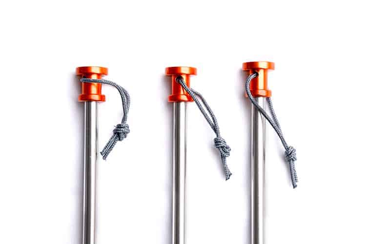 DD Heavy Duty Pegs x 12