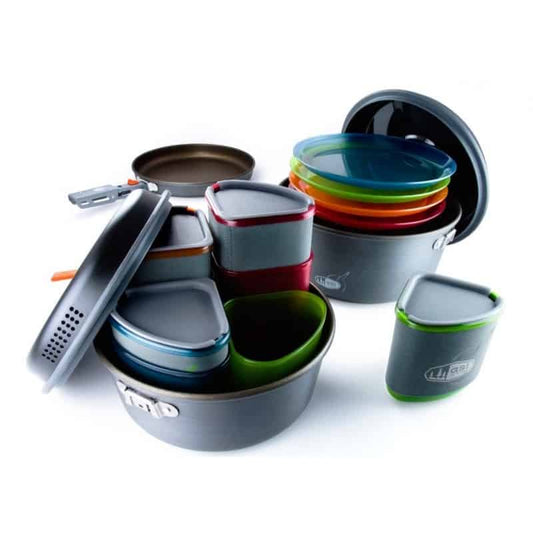 GSI Pinnacle Camper Cook and Eat Set 4 Person