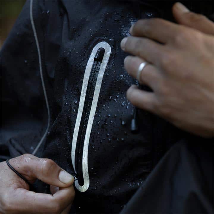 Naturehike Hooded Poncho Raincoat - Black