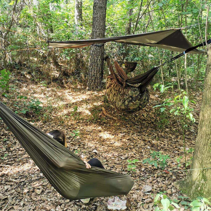 Onewind Hammock Underquilt Protector - Large (Green or Camo)